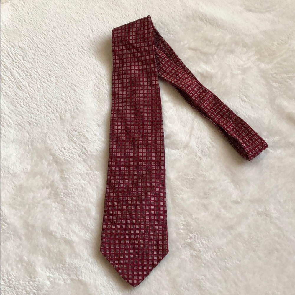 Brooks Brothers "346" Pure Silk Red And White Tie